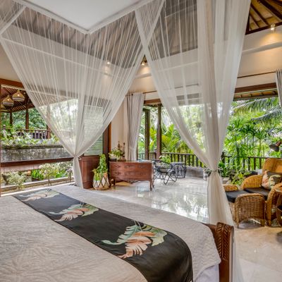 Jepun Suite