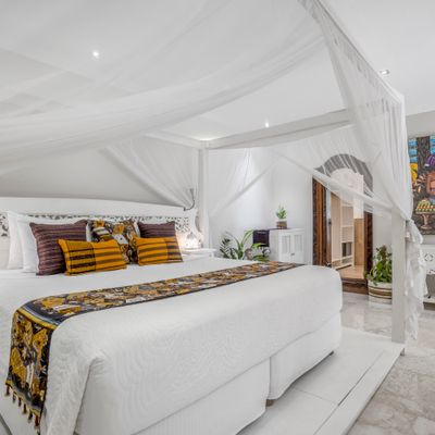 Sungai Suite