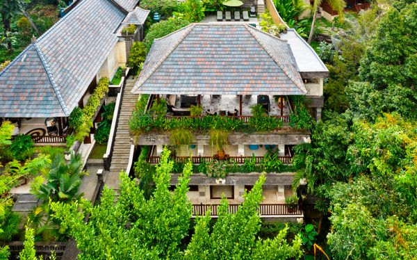 Rumahmu Sekarang – Whole Villa